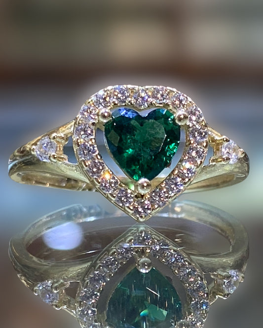 14k Green Corazón de esperanza
