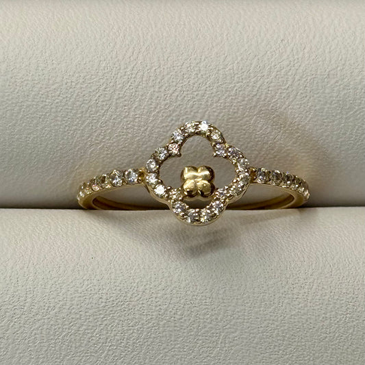 14k CZ Clover Ring